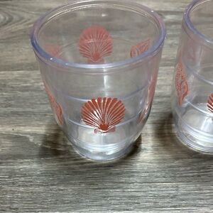 Shell Design Tumbler Set